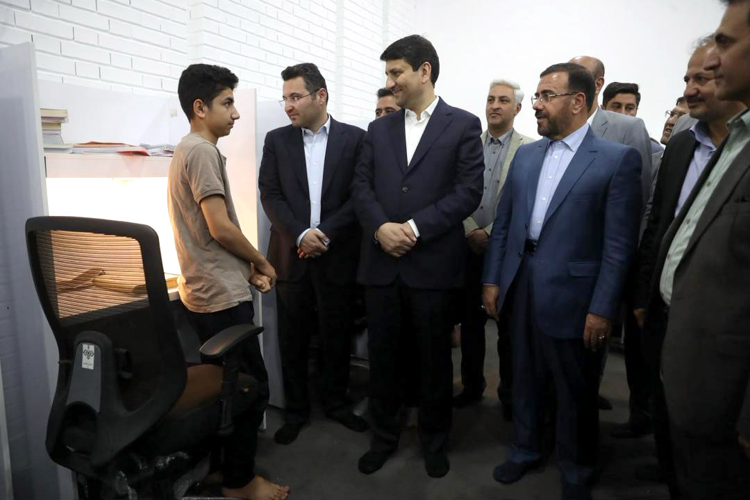 سفر استانی وزیر ارتباطات به استان فارس